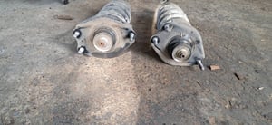 ขายโช๊คหลัง toyota wish 1 คู่