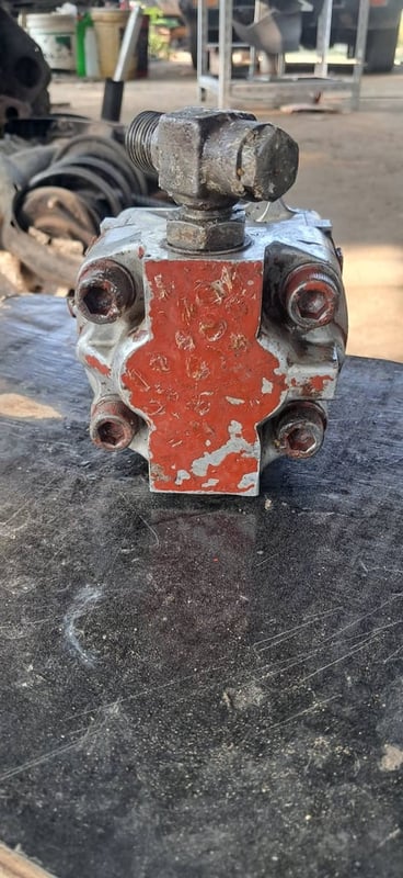 ปั้มไฮโดรลิค