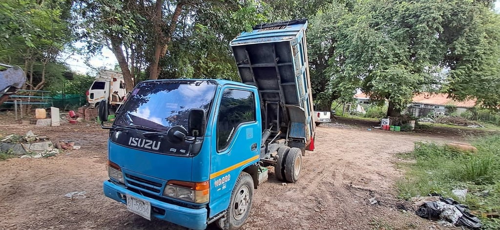 ขาย 6 ล้อ 