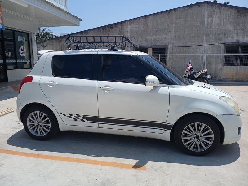 2010 Swift 1.5 ประกอบนอก