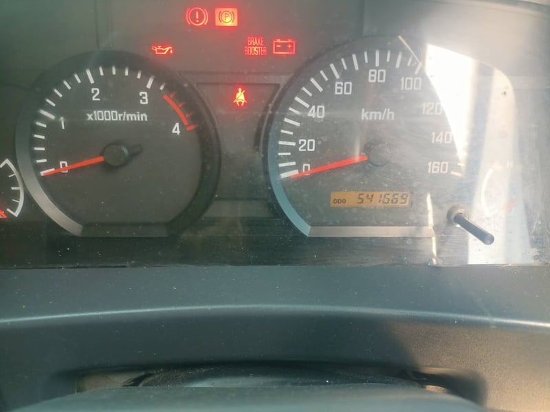 ISUZU NPR 150แรงม้า รถบรรทุก 6ล้อ กระบะเหล็ก ปี2013 เลขไมล์ 541,669 กม. ISUZU NPR 150แรงม้า รถบรรทุก 6ล้อ กระบะเหล็ก ปี2013 เลขไมล์ 541,669 กม.