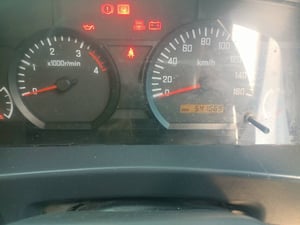 ISUZU NPR 150แรงม้า รถบรรทุก 6ล้อ กระบะเหล็ก ปี2013 เลขไมล์ 541,669 กม. ISUZU NPR 150แรงม้า รถบรรทุก 6ล้อ กระบะเหล็ก ปี2013 เลขไมล์ 541,669 กม.