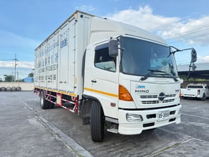 HINO FG 212แรงม้า รถบรรทุก 6ล้อ ตู้แห้ง ปี2012 เลขไมล์น้อยกว่า 100,000 กม.