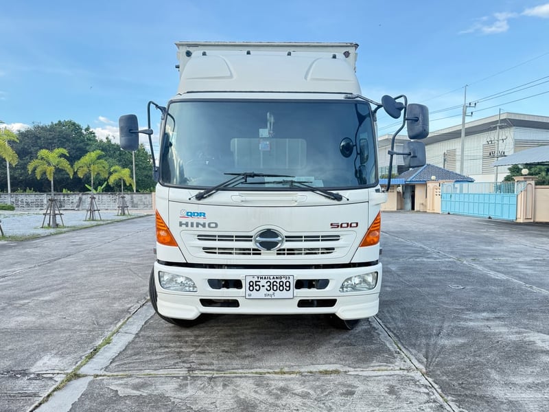 HINO FG 212แรงม้า รถบรรทุก 6ล้อ ตู้แห้ง ปี2012 เลขไมล์น้อยกว่า 100,000 กม.