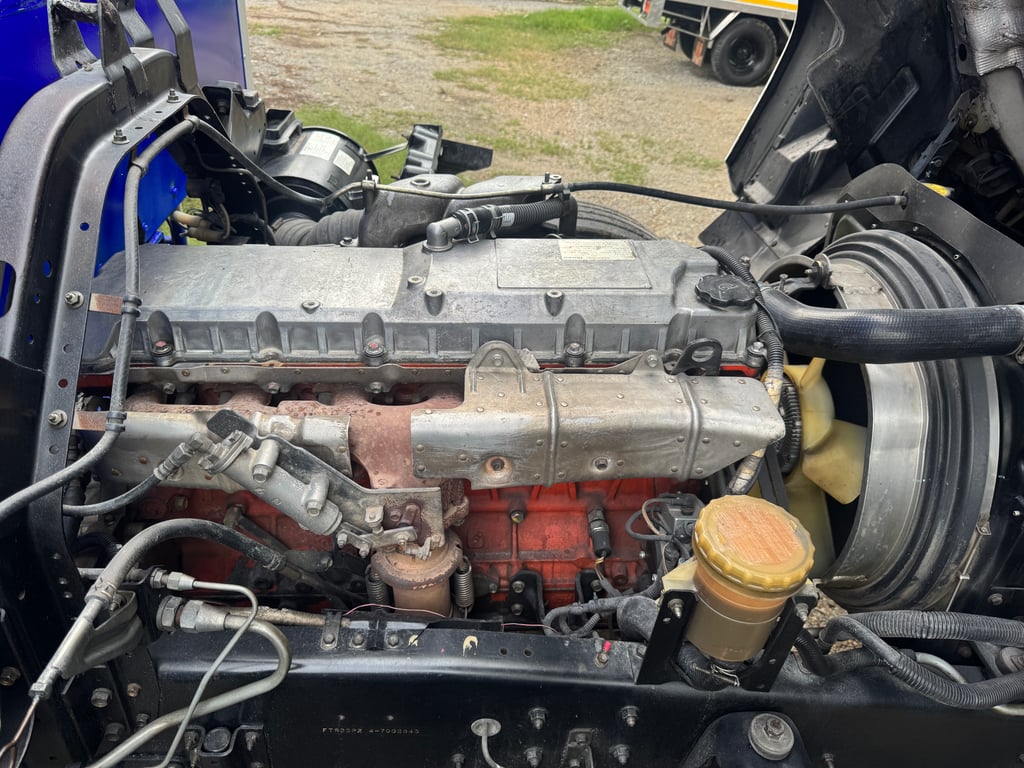 ISUZU FTR200แรง ตู้สิบบานปี2551 ISUZU FTR200แรง ตู้สิบบานปี2551