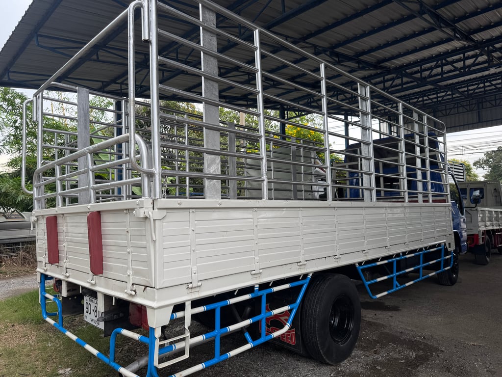 ISUZU NQR 150แรงม้า รถบรรทุก 6ล้อ กระบะคอกสูง ปี2004