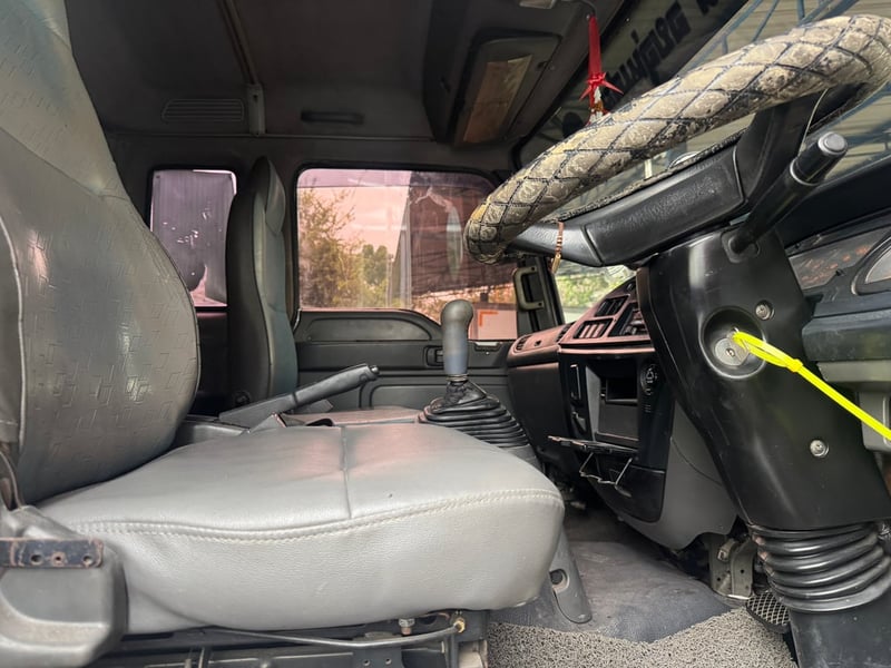 ISUZU FTR200แรง ตู้สิบบานปี2551