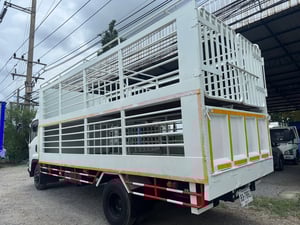 ISUZU FRR รถบรรทุก 6ล้อ รถบรรทุกหมู ปี2016