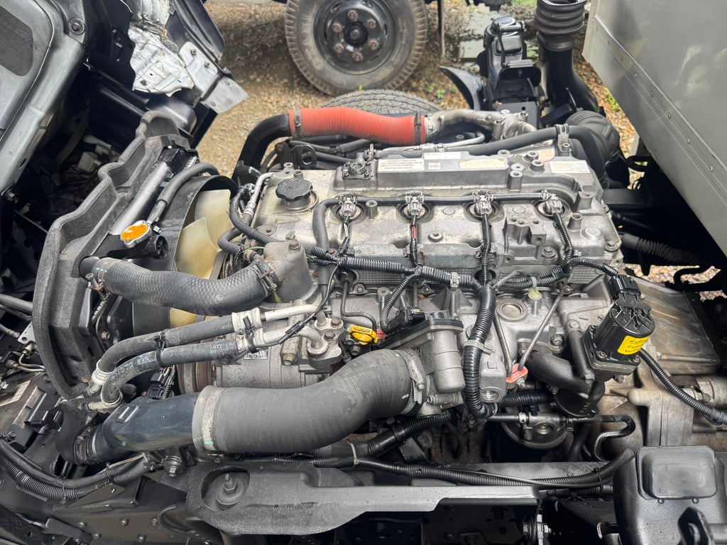 ISUZU NLR รถบรรทุก 4ล้อ ตู้แห้ง ปี2020