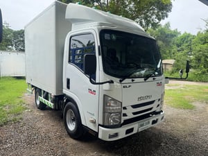 ISUZU NLR รถบรรทุก 4ล้อ ตู้แห้ง ปี2020