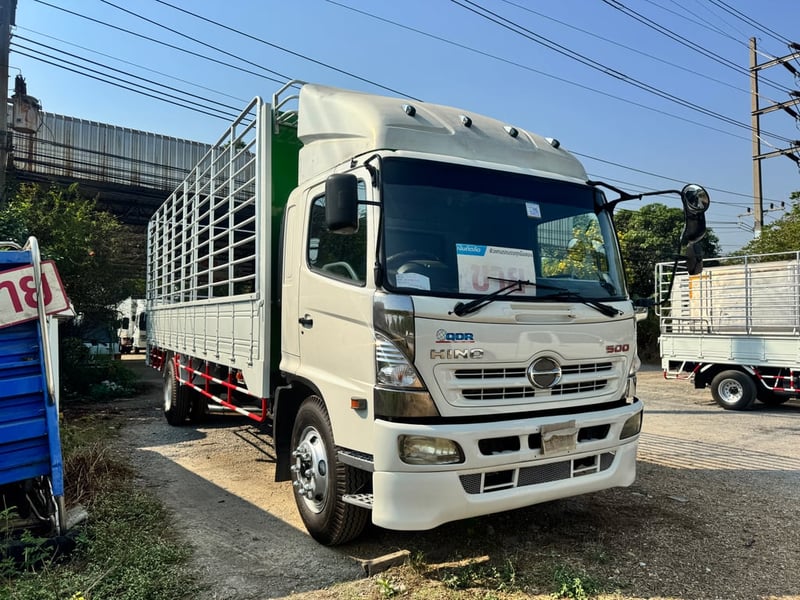 HINO FG 212แรงม้า รถบรรทุก 6ล้อ กระบะคอกสูง ปี2004