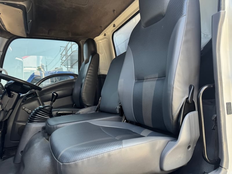 ขายค่ะ ISUZU FRR 190แรงม้า รถบรรทุก 6ล้อ กระบะคอกสูง ปี2018