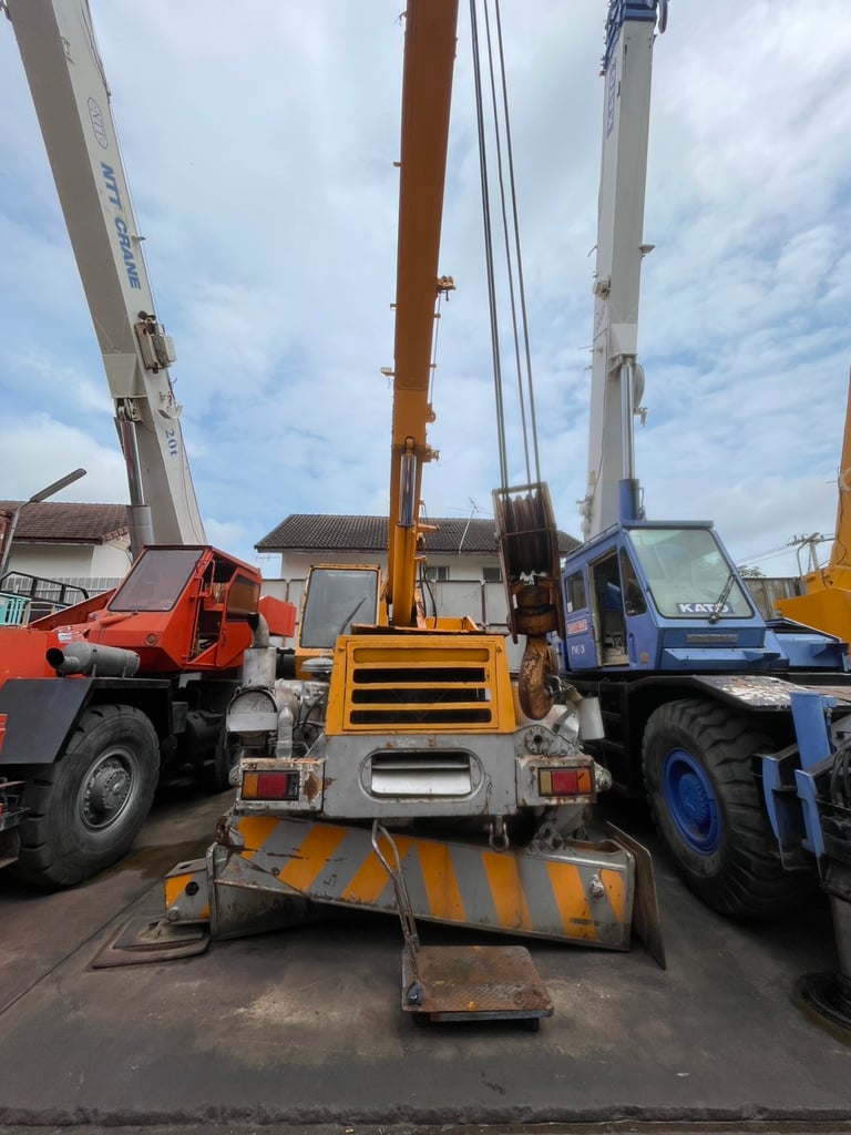 ขายด่วน รถเครน KOBELCO LW250-2 (25 ตัน) มีเอกสาร Invoice เจ้าของขายเอง ขายด่วน รถเครน KOBELCO LW250-2 (25 ตัน) มีเอกสาร Invoice เจ้าของขายเอง