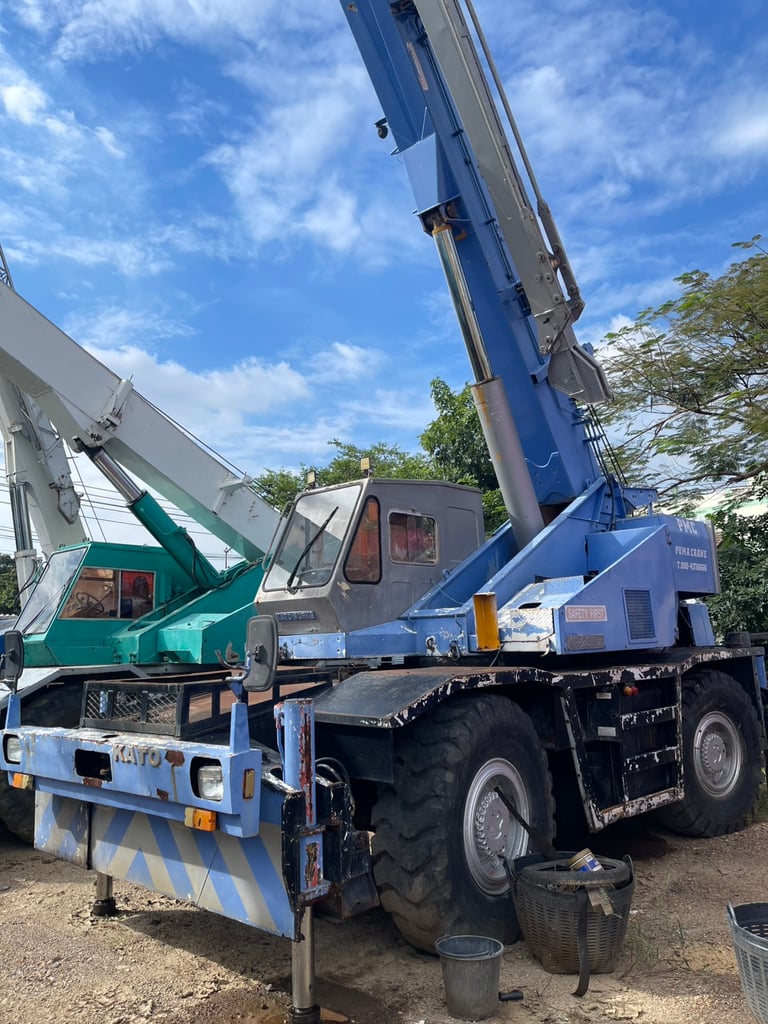 ขายด่วน รถเครน KATO KR25H-IIIL (25 ตัน) มีเอกสาร Invoice เจ้าของขายเอง ขายด่วน รถเครน KATO KR25H-IIIL (25 ตัน) มีเอกสาร Invoice เจ้าของขายเอง