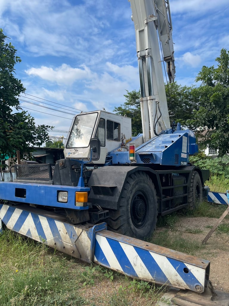 ขายด่วน รถเครน TADANO TR 350M-1 (35 ตัน) มีเอกสาร Invoice เจ้าของขายเอง ขายด่วน รถเครน TADANO TR 350M-1 (35 ตัน) มีเอกสาร Invoice เจ้าของขายเอง