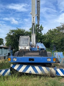 ขายด่วน รถเครน TADANO TR 350M-1 (35 ตัน) มีเอกสาร Invoice เจ้าของขายเอง