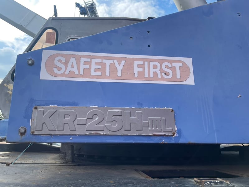 ขายด่วน รถเครน KATO KR25H-IIIL (25 ตัน) มีเอกสาร Invoice เจ้าของขายเอง