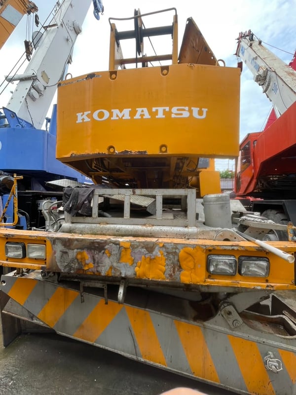 ขายด่วน รถเครน KOBELCO LW250-2 (25 ตัน) มีเอกสาร Invoice เจ้าของขายเอง