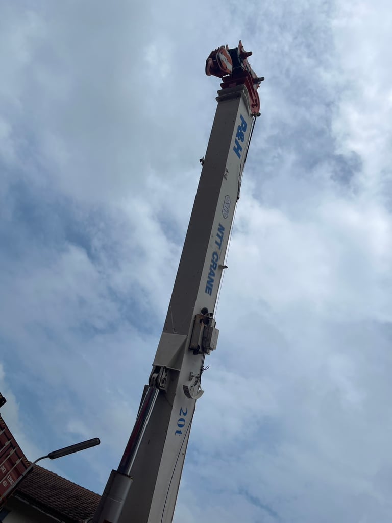 ขายด่วน รถเครน P&H (20 ตัน) มีเอกสาร Invoice เจ้าของขายเอง