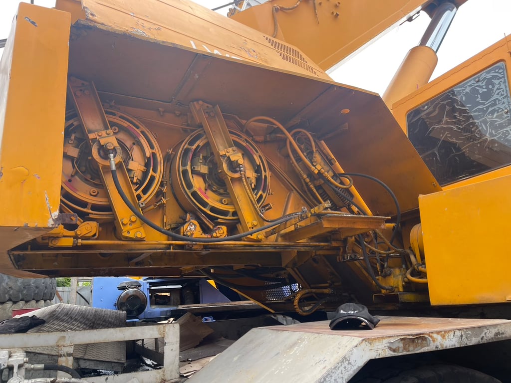 ขายด่วน รถเครน KOBELCO LW250-2 (25 ตัน) มีเอกสาร Invoice เจ้าของขายเอง ขายด่วน รถเครน KOBELCO LW250-2 (25 ตัน) มีเอกสาร Invoice เจ้าของขายเอง