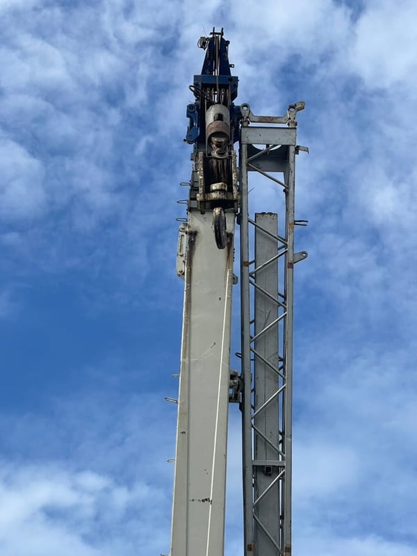 ขายด่วน รถเครน TADANO TR 350M-1 (35 ตัน) มีเอกสาร Invoice เจ้าของขายเอง