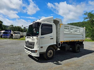 HINO FC 210แรงม้า รถบรรทุก 6ล้อ ดั้มพ์ ปี2022 เลขไมล์ 110,000 กม.