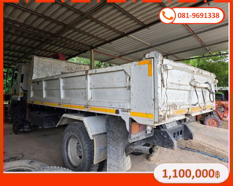 ISUZU FTR 240แรงม้า รถบรรทุก 6ล้อ กระบะเหล็กติดเครน 3 ตัน ปี2012