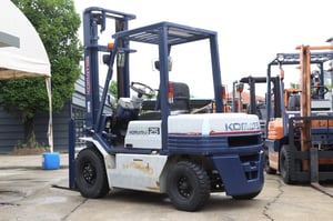 รถโฟล์คลิฟท์ KOMATSU FG25-11 ขนาด 2.5 ตัน มือสองจากญี่ปุ่น 