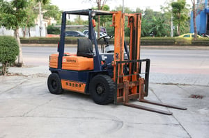 TOYOTA รุ่น5 5FD25 รุ่น5 2.5 ตัน