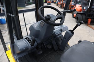 รถฟอร์คลิฟท์  komatsu FG20C-17 ขนาด 2 ตัน มือสองจากญี่ปุ่น 