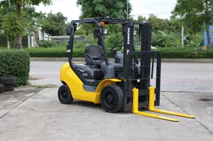 รถฟอร์คลิฟท์  komatsu FG20C-17 ขนาด 2 ตัน มือสองจากญี่ปุ่น 