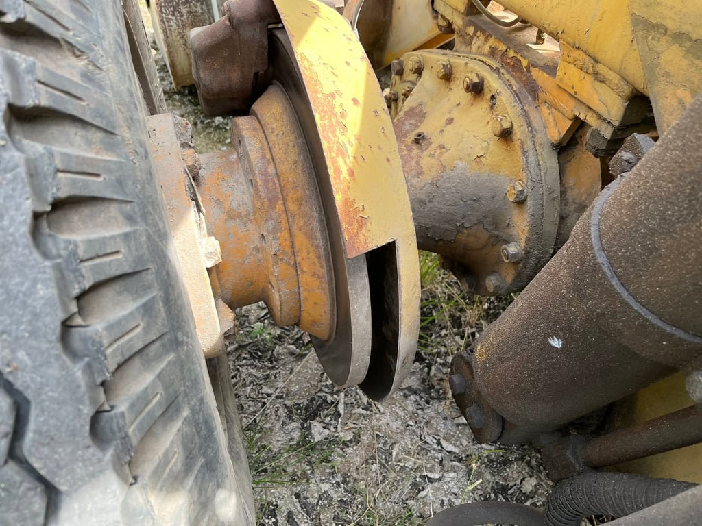 รถตัก โคมัตสุ SD20  รถตัก โคมัตสุ SD20