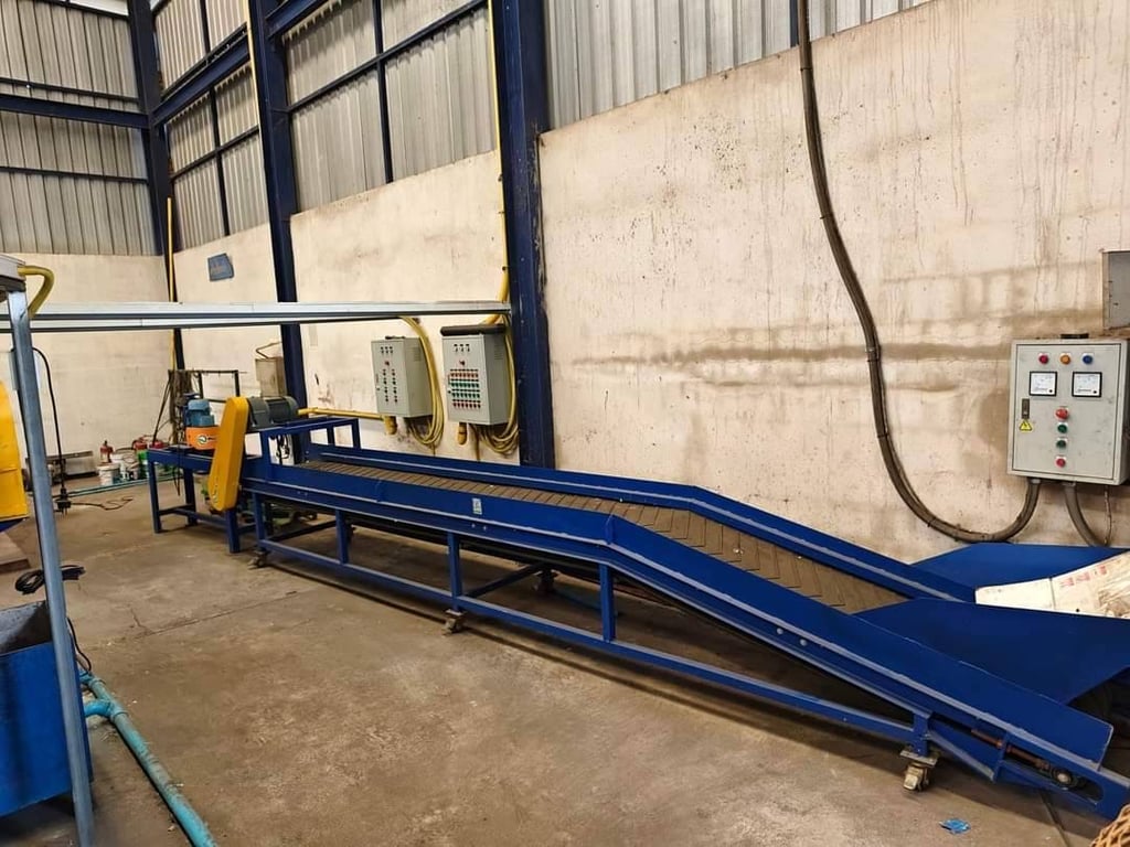 เครื่องบดพลาสติก เครื่องจักรรีไซเคิลพลาสติก