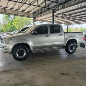 ขายรถกระบะวีโก้ 4 ประตูโฟวิล