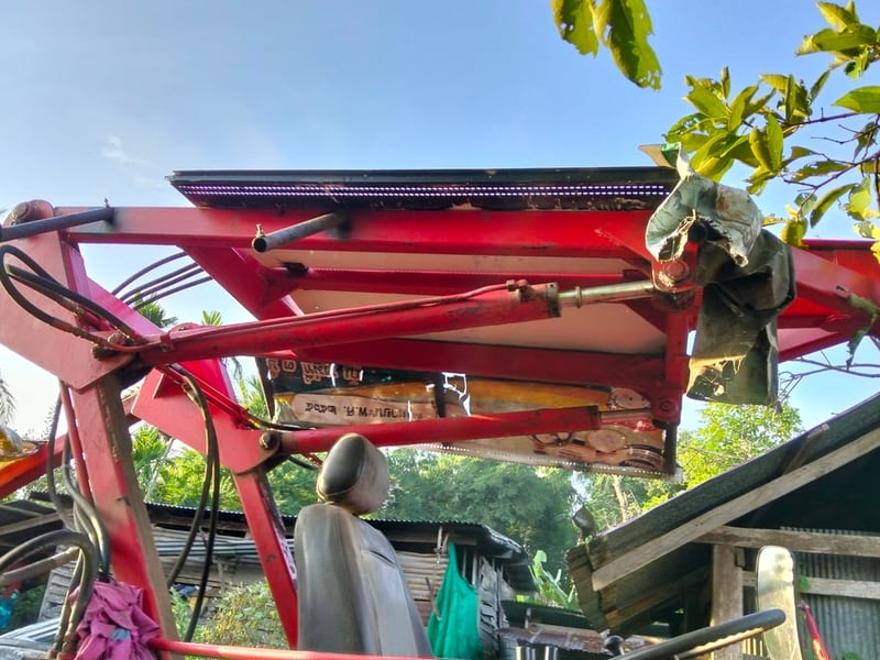 ขายรถคีบอ้อยไทยประดิษฐ์