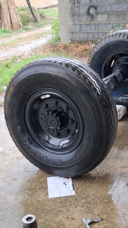 เพลารถบรรทุก isuzu สำหรับทำเทลเลอร์ลากจูงรถไถ