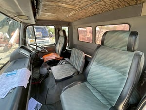 HINO FM3M 240แรงม้า รถบรรทุก 10ล้อ หัวลาก เฉพาะหัว ปี2002 HINO FM3M 240แรงม้า รถบรรทุก 10ล้อ หัวลาก เฉพาะหัว ปี2002