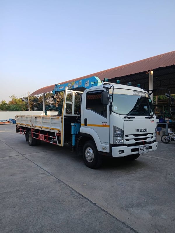ขายด่วน รถ 6 ล้อติดเครน ISUZU FRR 210 ปี 63 (เจ้าของขายเอง) 