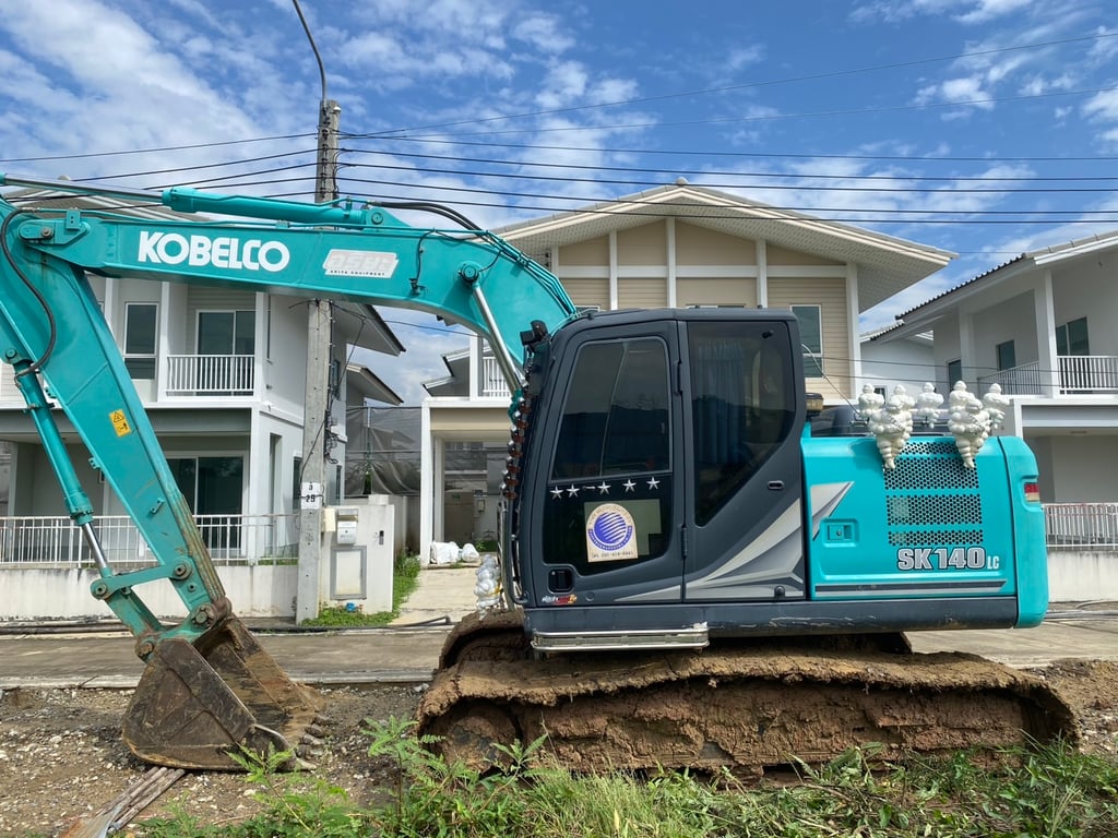 ขาย KOBELCO SK 140 LC 11 ขาย KOBELCO SK 140 LC 11