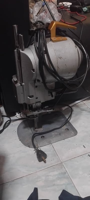 ขาย. เครื่องตัดผ้า