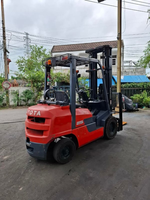 TOYOTA FGZN25 TOYOTA FGZN25