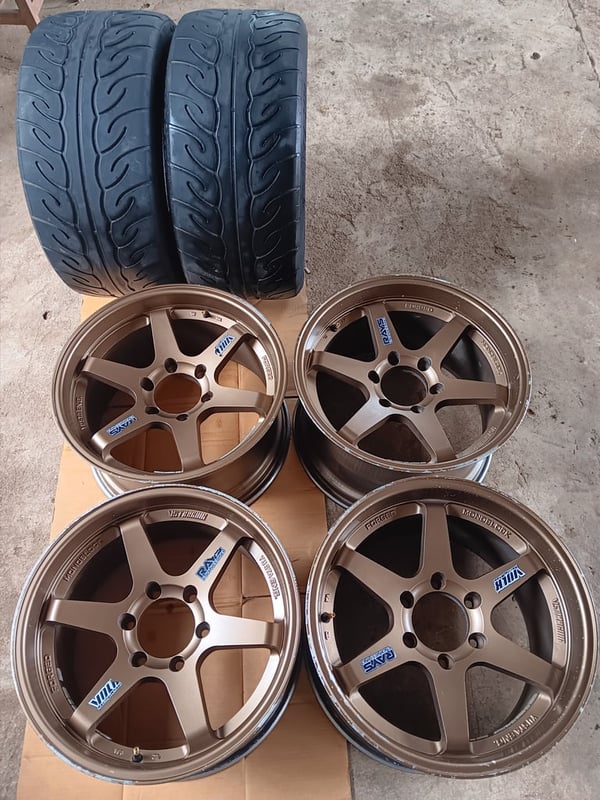 ล้อแม็กพร้อมยาง