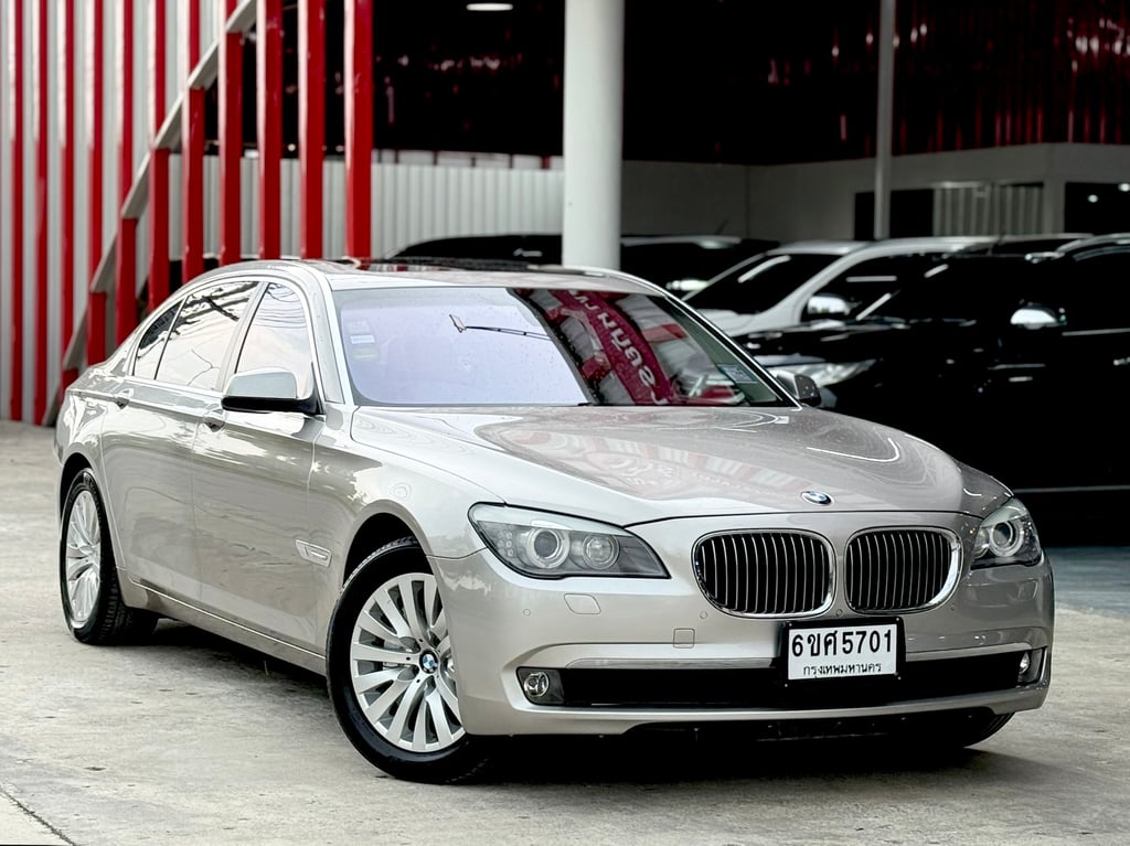 BMW (F02) 730Li มือเดียว เดิมทั้งคันน็อตไม่ขยับ เช็คศูนย์ BMW (F02) 730Li มือเดียว เดิมทั้งคันน็อตไม่ขยับ เช็คศูนย์