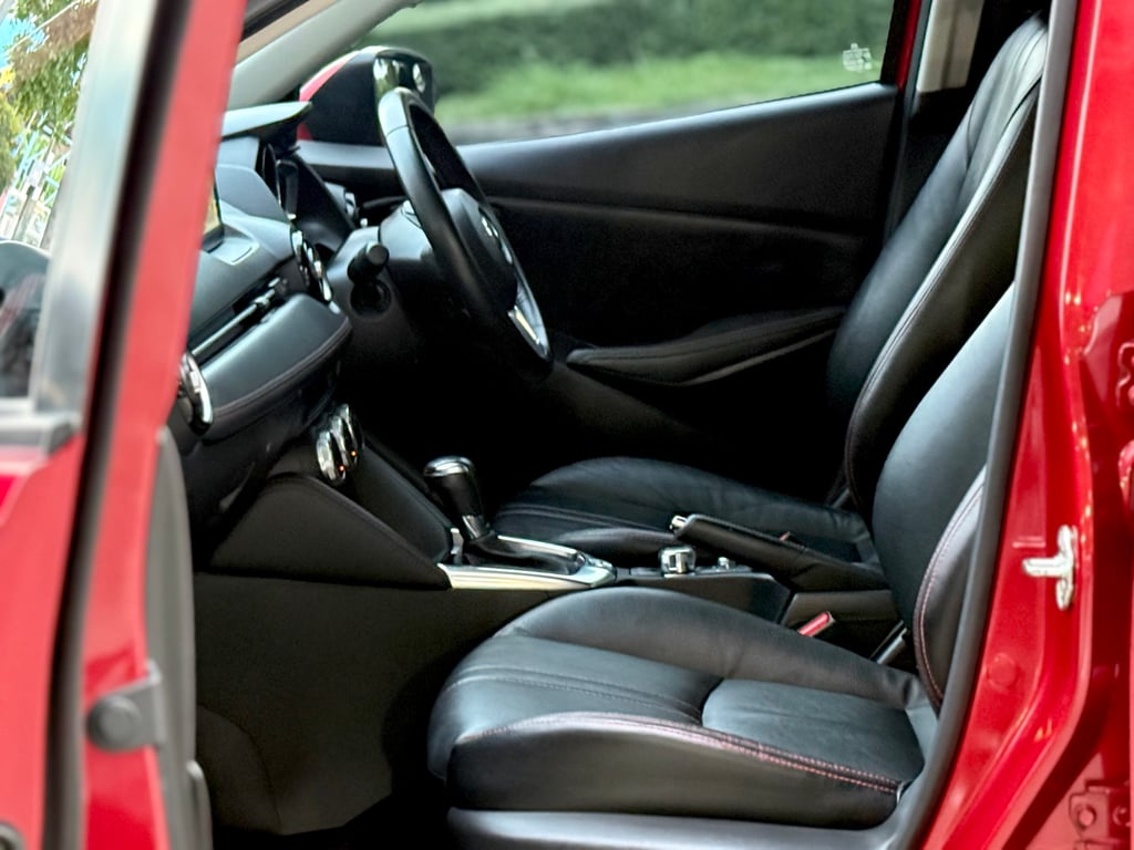 Mazda2 Skyactiv 1.3 High Connect ใช้น้อย เช็คศูนย์ตลอด