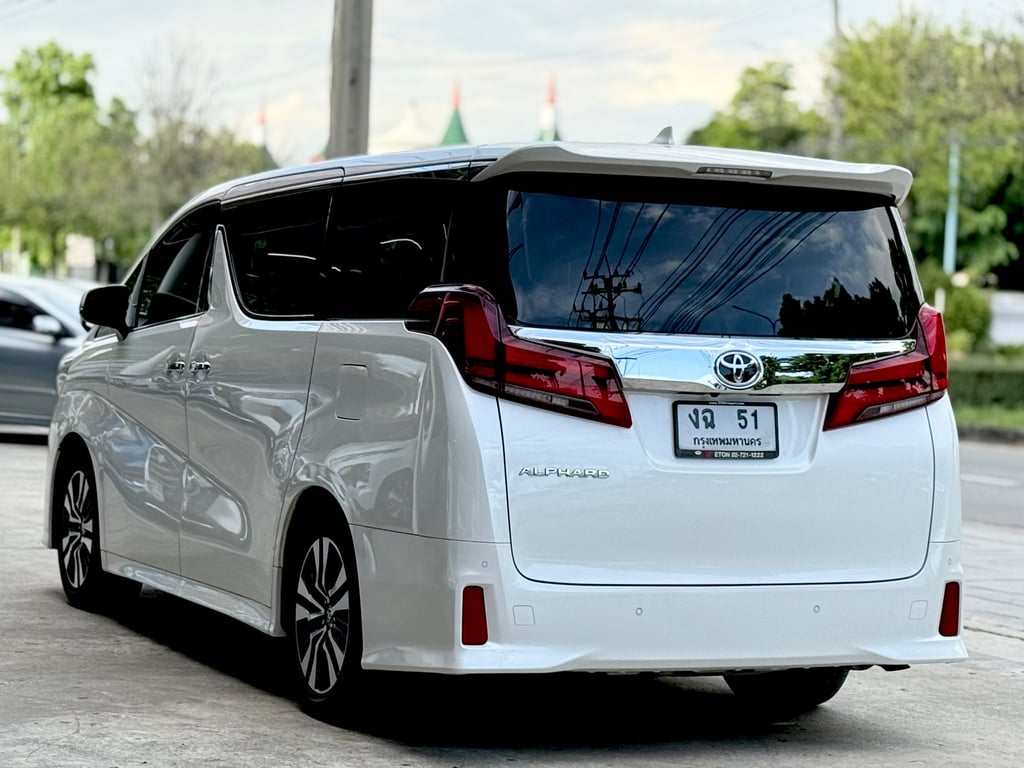 Alphard 2.5 SC Package น้ำมันล้วน เดิมสนิท ไม่เคยชน
