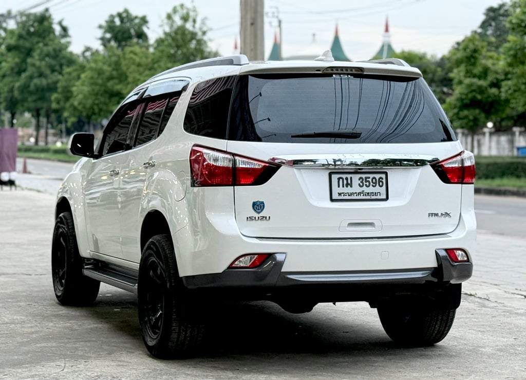 ISUZU MU-X 1.9 DVD มือเดียวสวยกริ๊ป ไม่เคยชนแม้แต่นิด