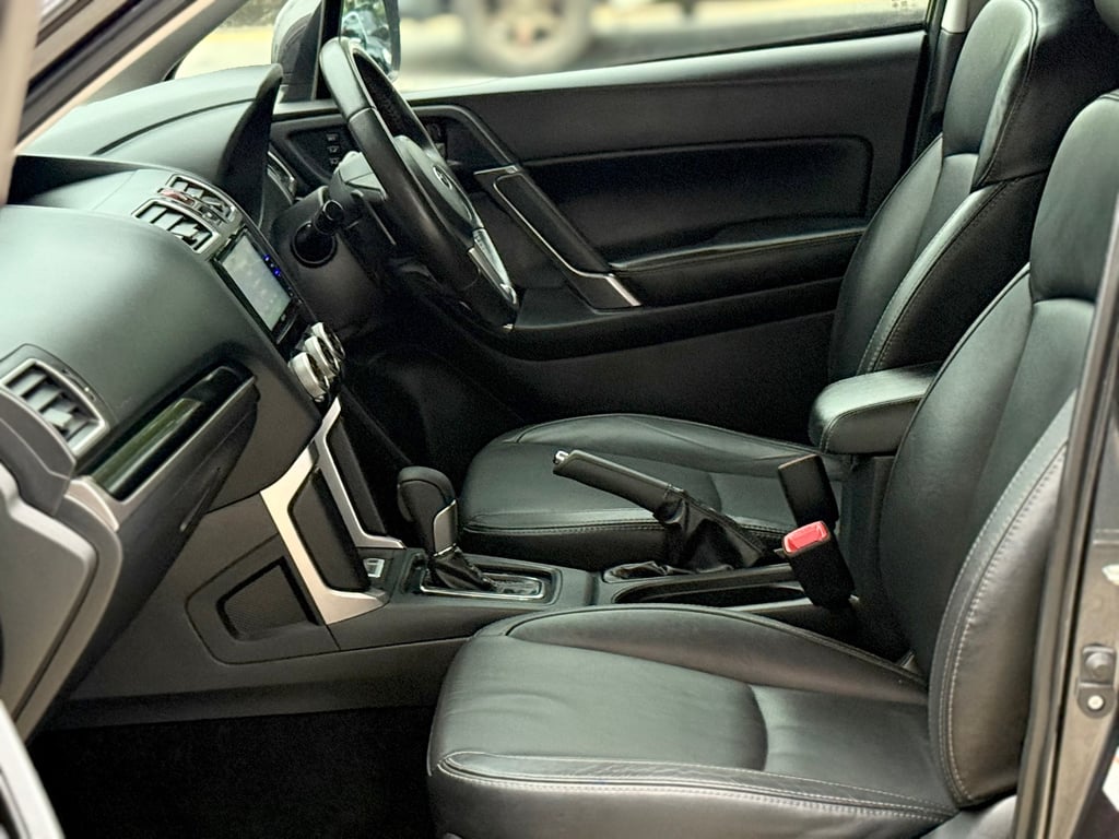 Forester 2.0i-P AWD มือเดียว เช็คศูนย์ ดูแลถึง ไม่เคยชน Forester 2.0i-P AWD มือเดียว เช็คศูนย์ ดูแลถึง ไม่เคยชน