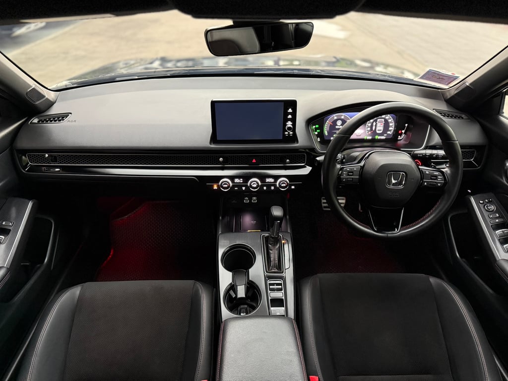Civic 2.0 e:HEV RS Top สุดในรุ่น มือเดียว Civic 2.0 e:HEV RS Top สุดในรุ่น มือเดียว
