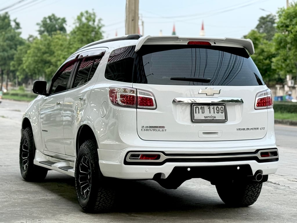 Chevrolet Trailblazer 2.8LTZ แต่งสวย แม็ก+ยางใหม่ ขับ2WD