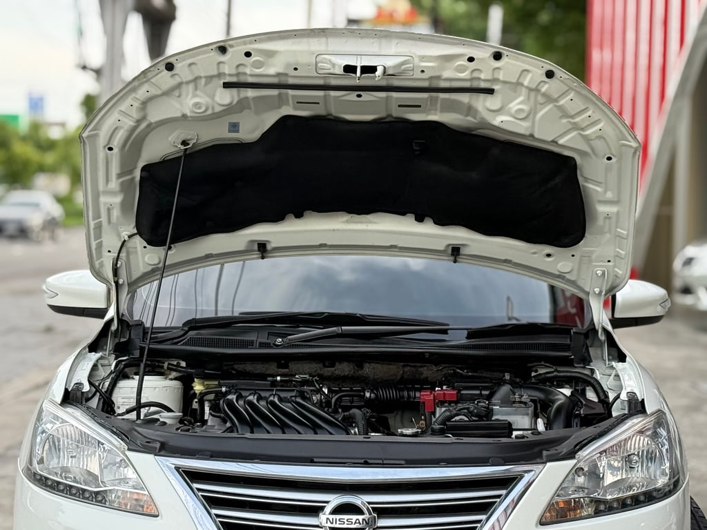 Nissan Sylphy 1.6V สีสวย ภายในสะอาด ช่วงล่างสมบูรณ์